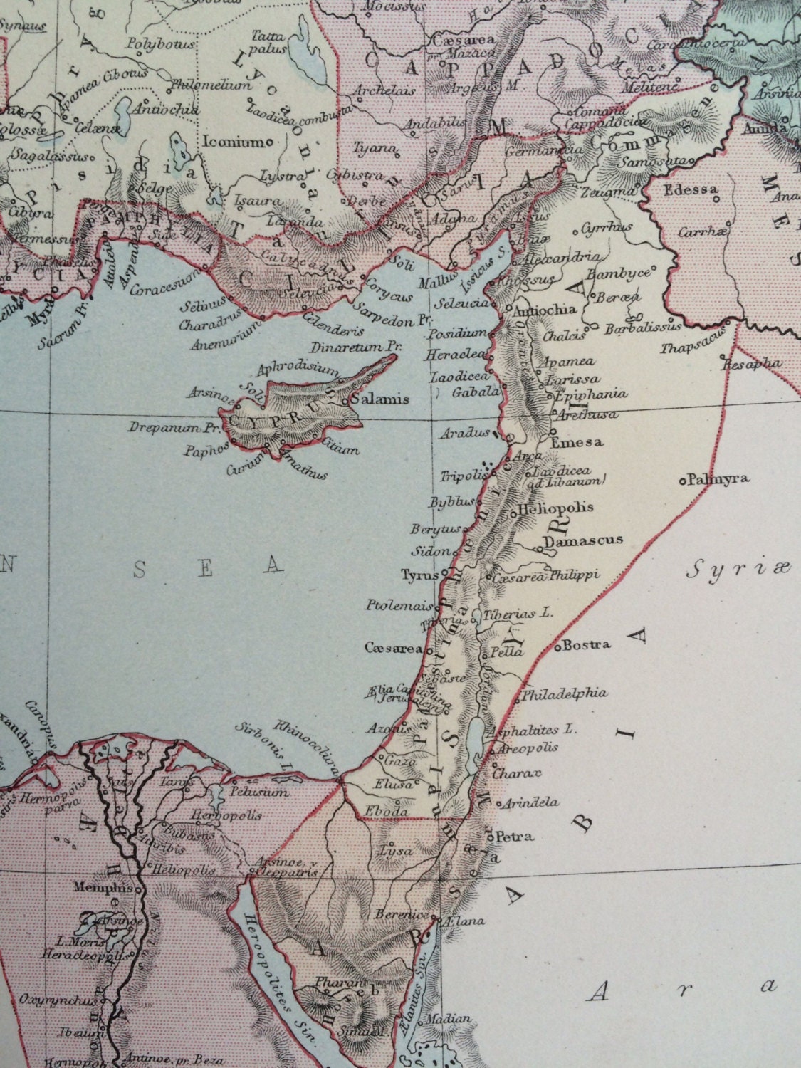 il_fullxfull.1073433446_c3oo